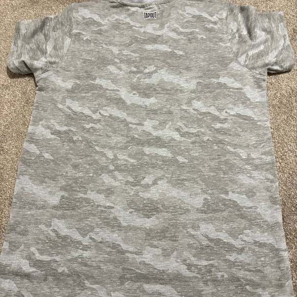 Tapout Men's Gray Camouflage Short Sleeve T-Shirt - Picture 2 of 4